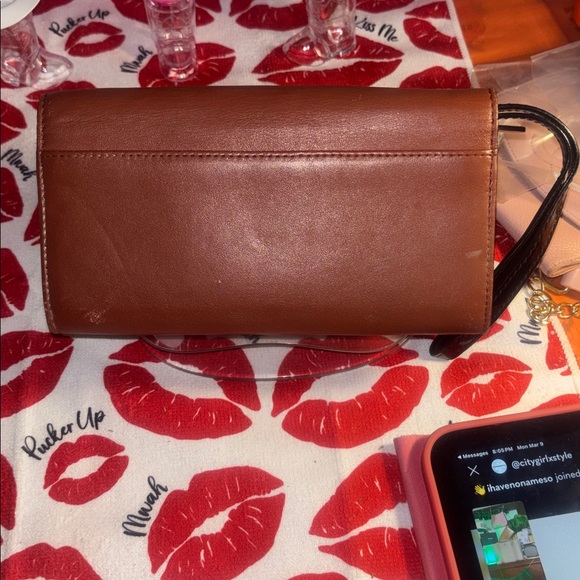 Kate Spade Tan Leather Wristlet - Picture 2 of 10